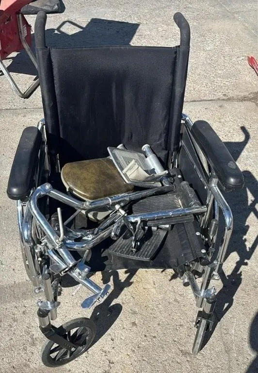 P2 Plus Foldable Wheel Chair. *C