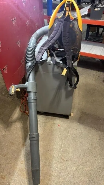 Ryobi Backpack Leaf Blower. Unknown Working