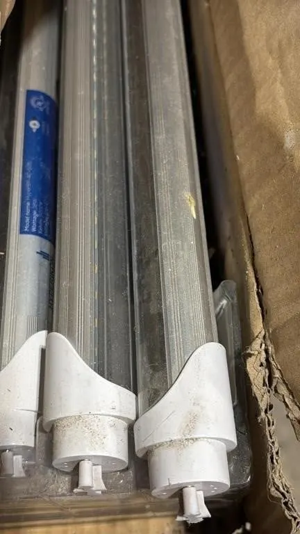 12PK-4FT 5000K Clear Single Ended TB Tube Lights.