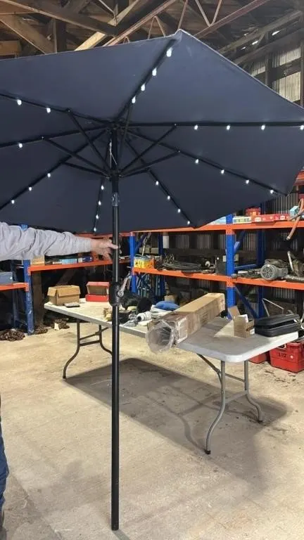 7.5FT Solar LED Outdoor Umbrella. Unused.