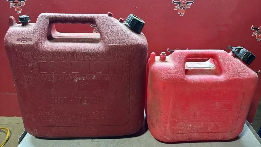 2 Asst. Jerry Cans.