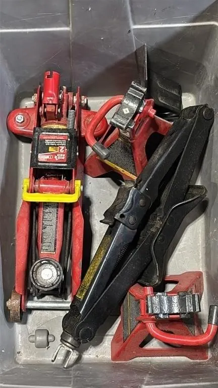 Automotive Asst. Floor Jacks.