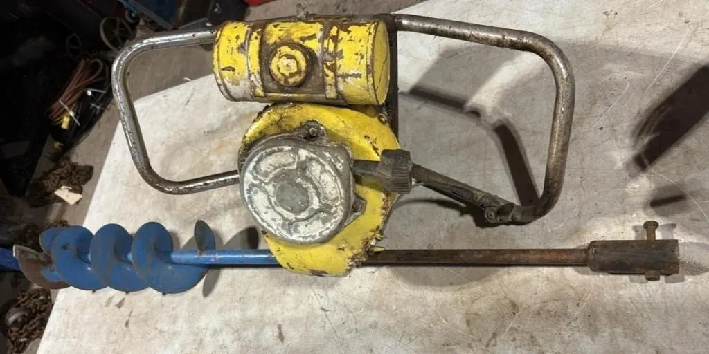 Clinton’s Electric 6” Auger. Untested.