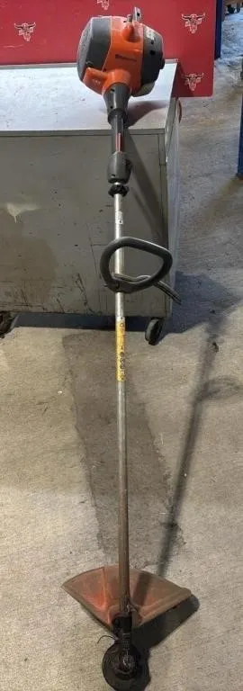 Husqvarna 128RJ Weed Wipe, Runs.