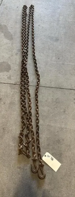 30Ft 3/8" Chain w/Grab Hooks.