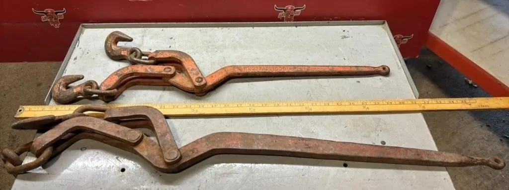 2 Asst. Chain Boomers.