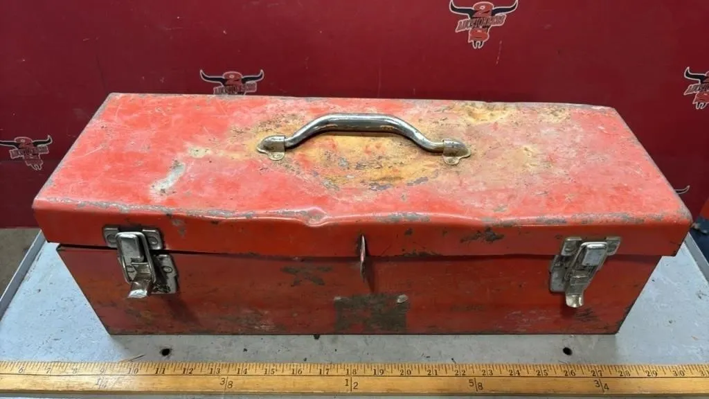 20” Metal Rusty Dinted Tool Box w/Asst. Wrenches.
