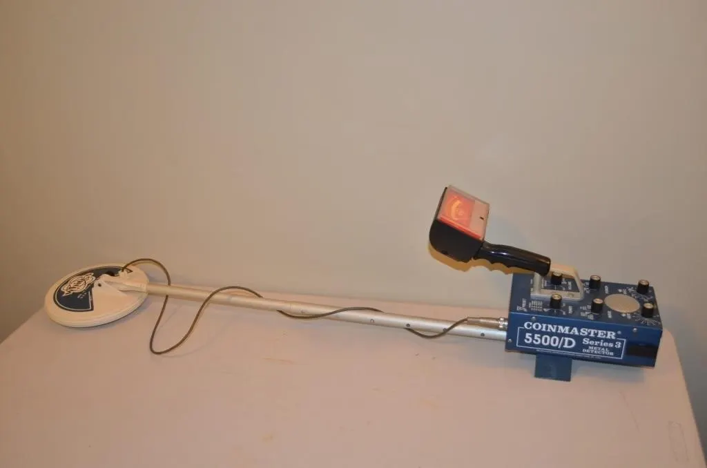 White's Coinmaster 5500/D Series 3 Metal Detector