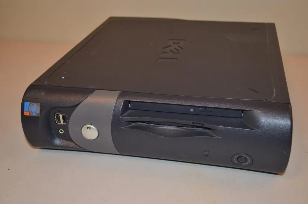 Dell OptiPlex Pentium 4 desktop computer BTX-style