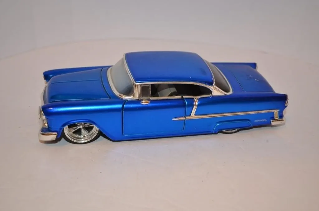 1955 Chevy Bel Air Custom die-cast model car Jada