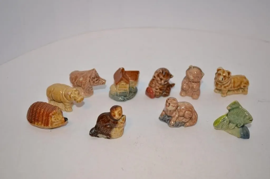 Wade Whimsies miniature porcelain and ceramic
