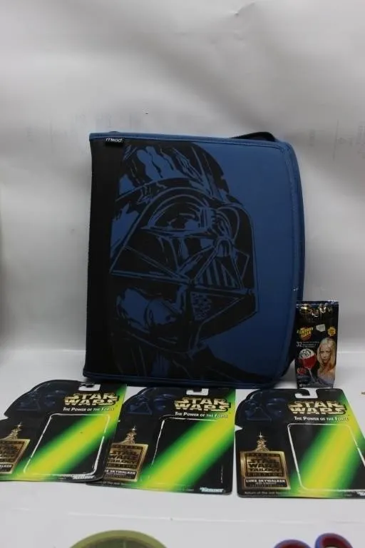 Star Wars Darth Vader Binder & Card Lot