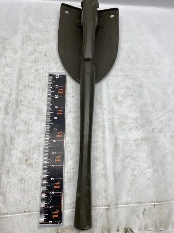 Military entrenching folding shovel
