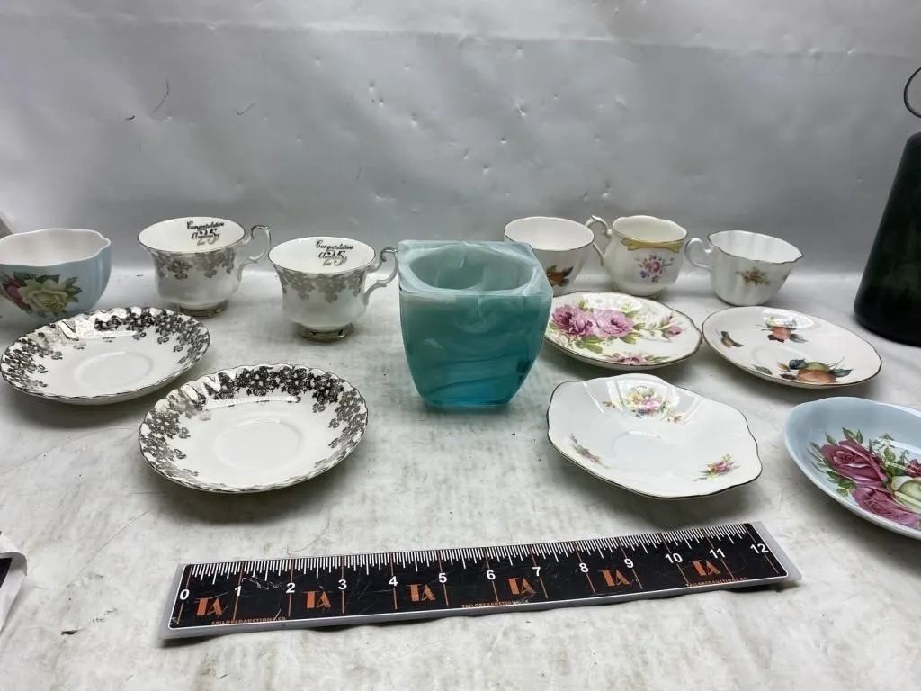 Bone china teacups, saucers & blue glass vase set