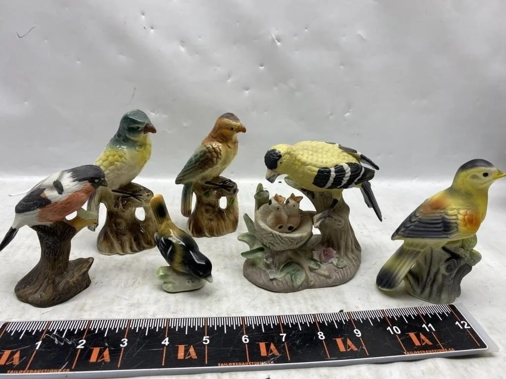 Porcelain Bird Figurines Collection, Japan