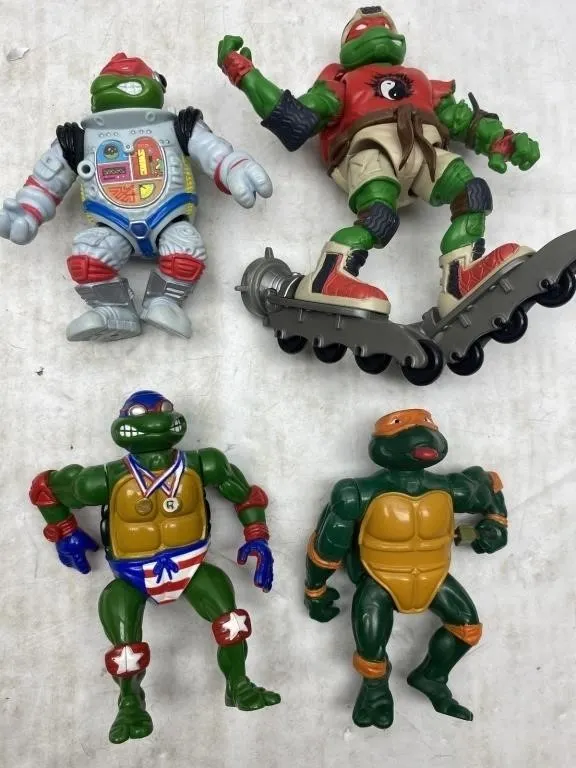 TMNT Playmates Action Figures Lot (4)