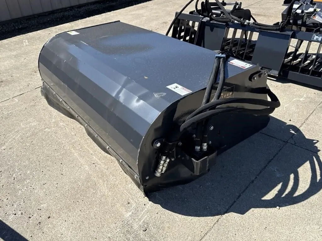 Arteer 2026 72" Skid Steer Sweeper Arteer SS-72W