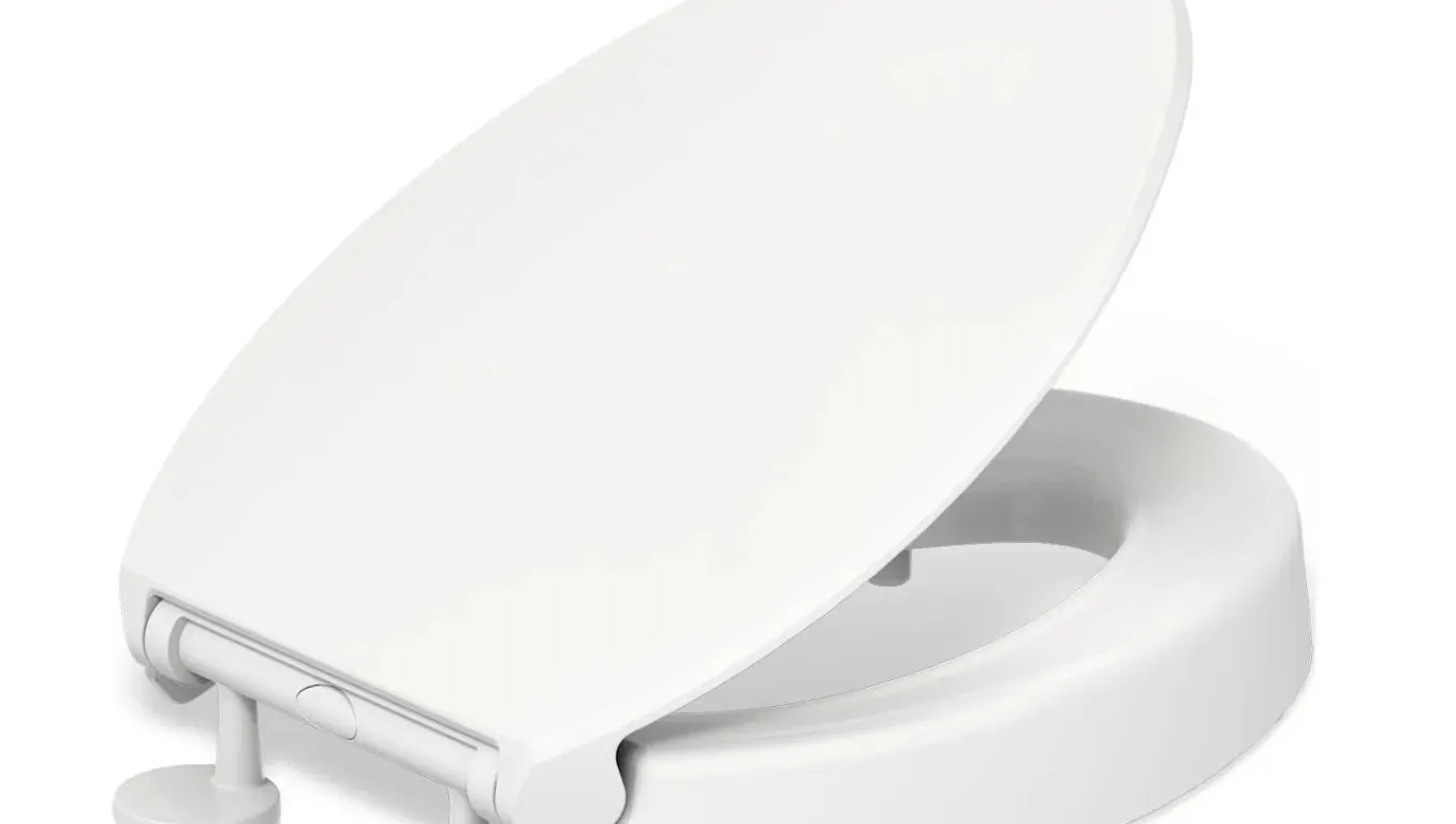 Kohler Hyten Elongated Toilet Seat with Quick Release Appears New in Box
