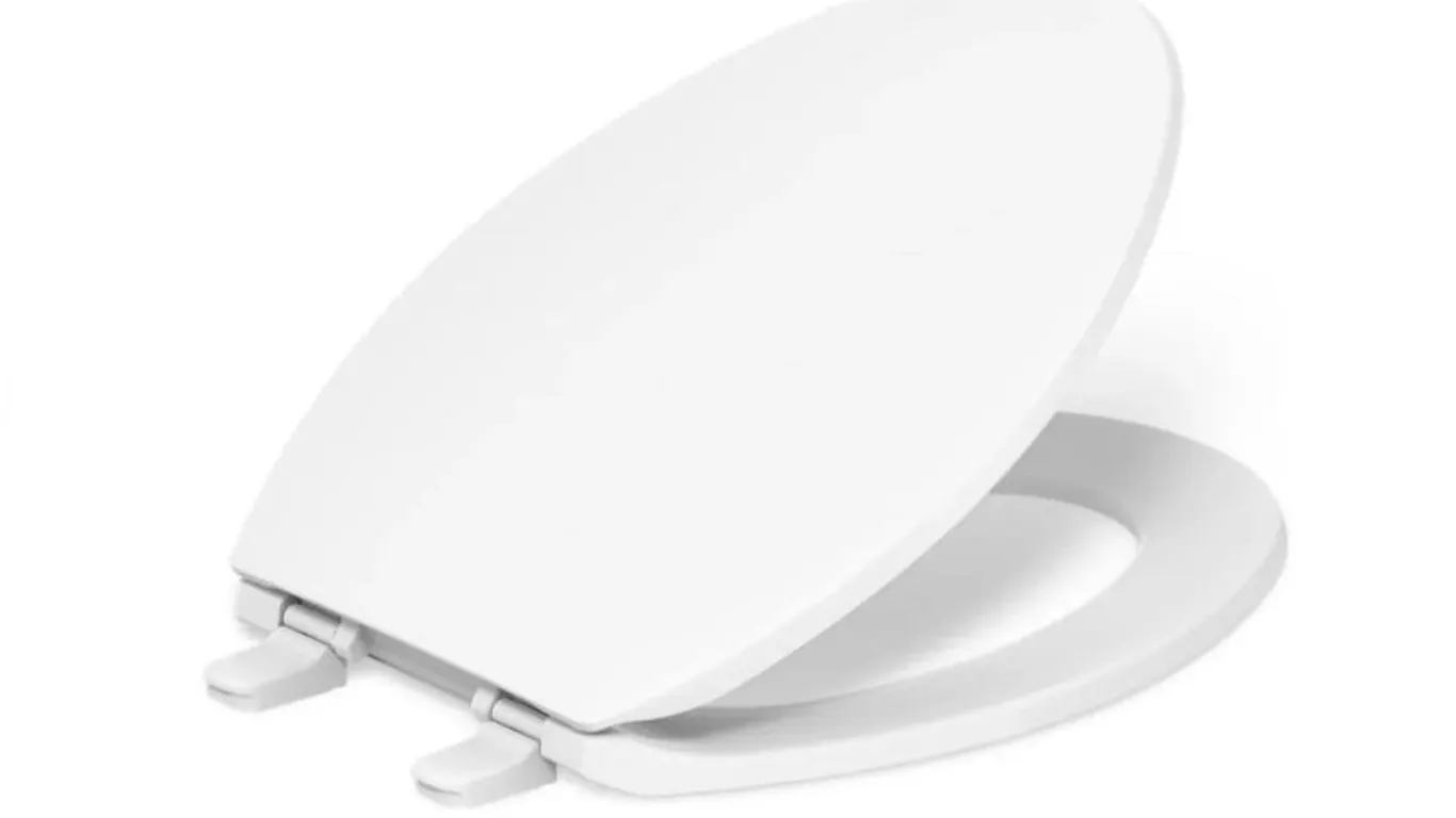 Kohler Brevia Elongated Quiet Close Toilet Seat and Lid Appears New in Box