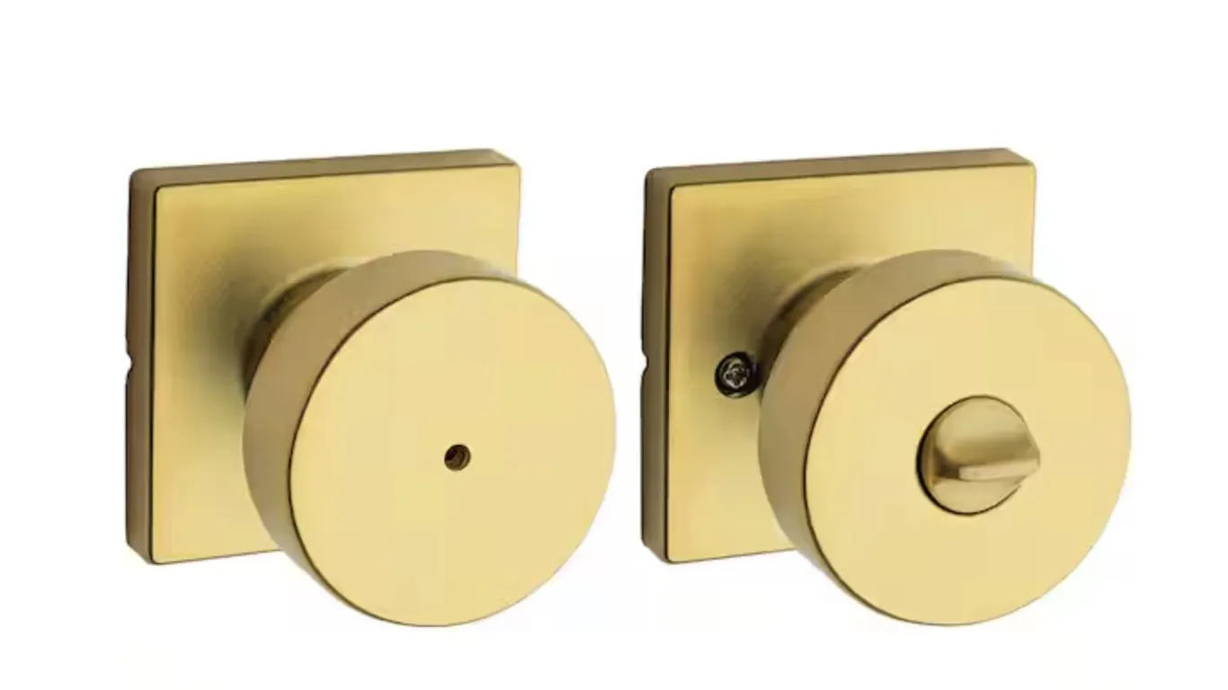 Kwikset Pismo Satin Brass Bed/Bath Square Door Knob Appears New in Box