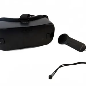 Samsung Gear SM-R323 VR Headset and Remote