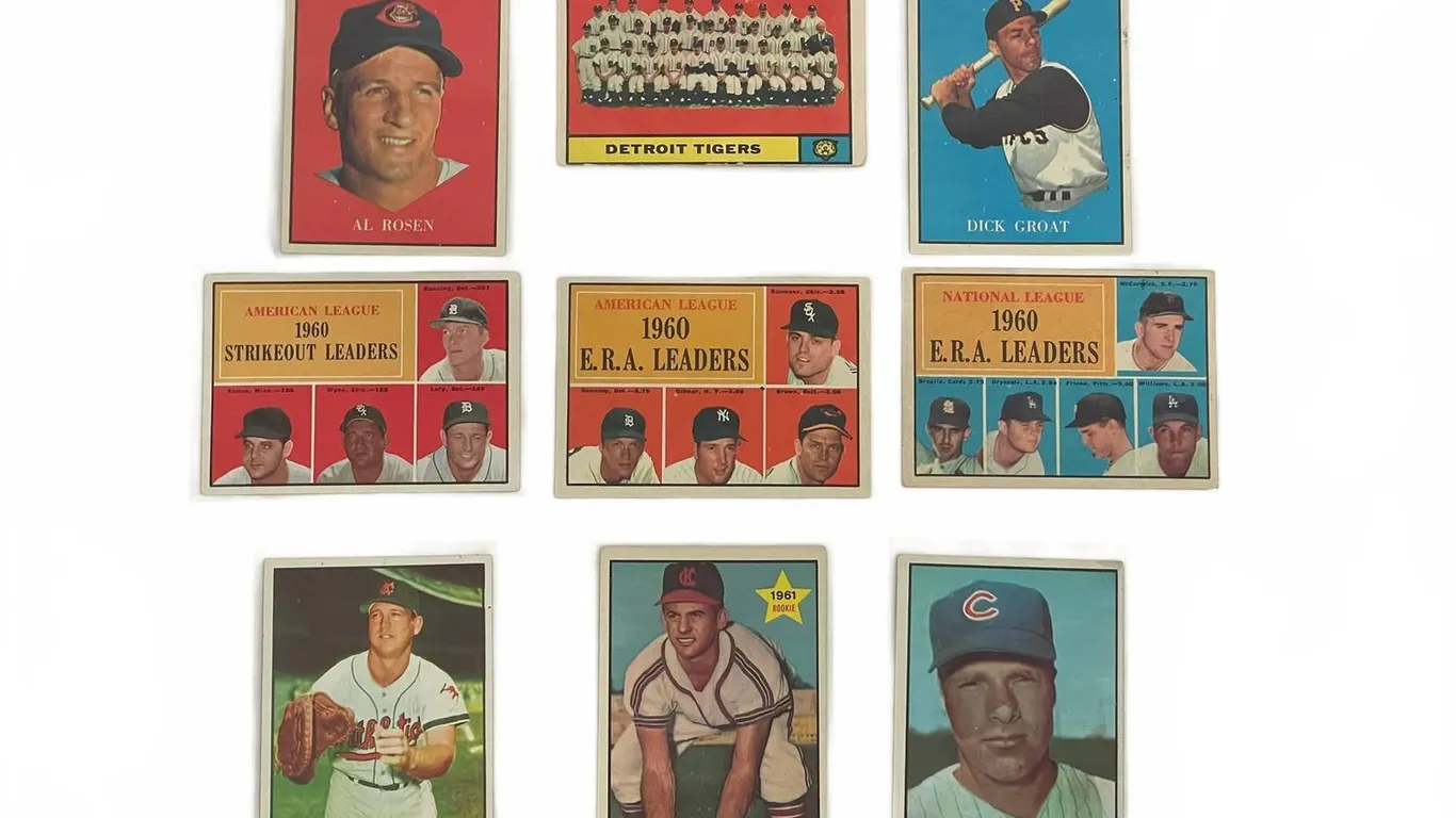 Topps 1961 Baseball Cards Assorted Lot (9)