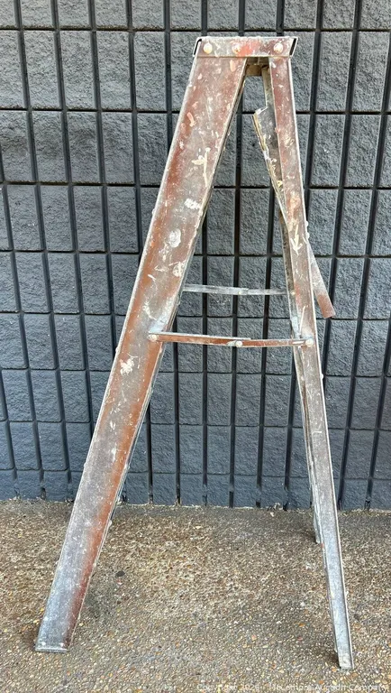 Folding Aluminum Step Ladder