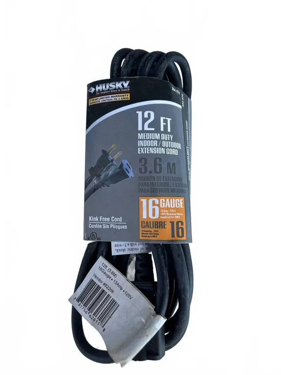 Husky 12 Ft Medium-Duty Extension Cord