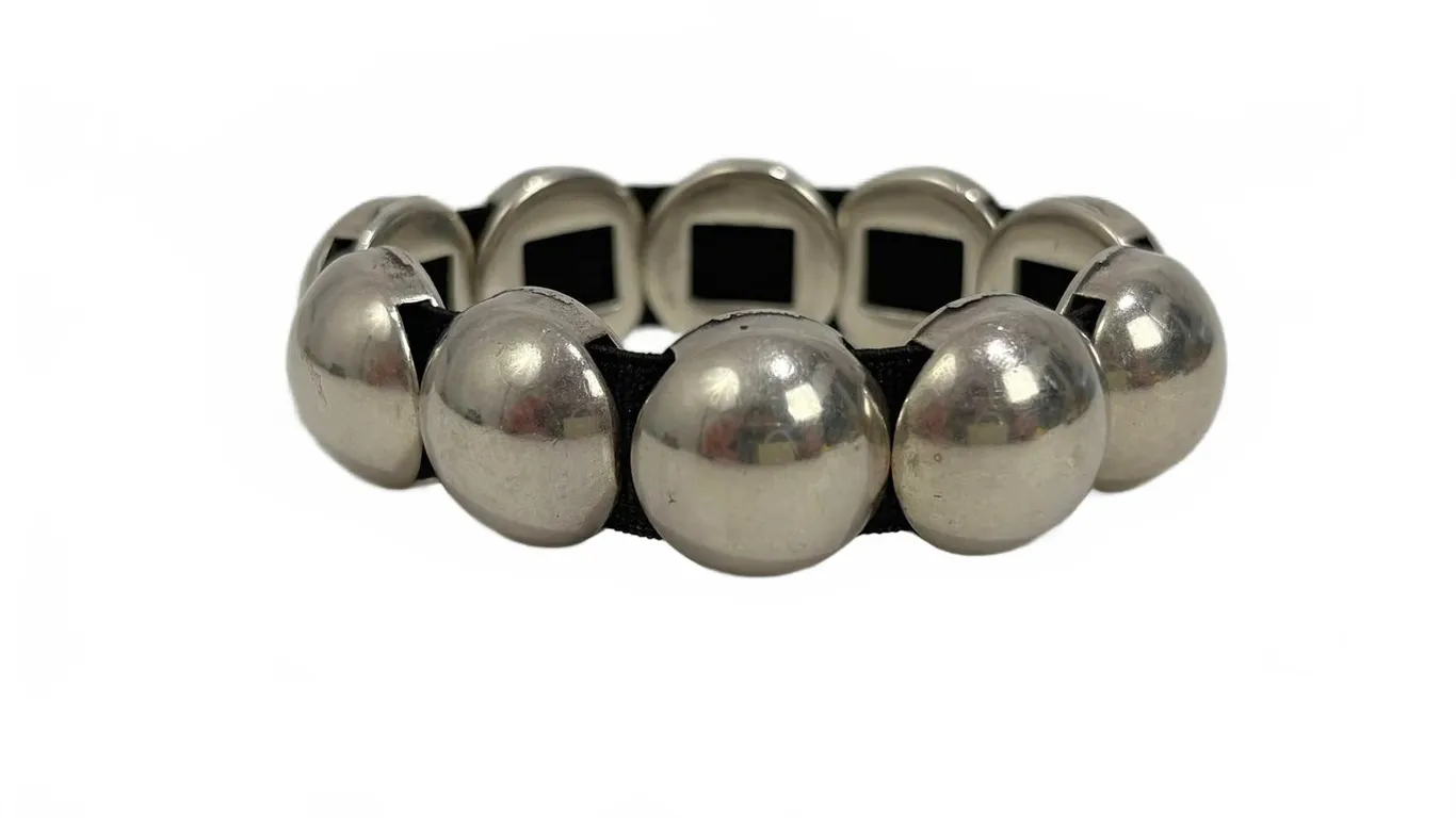 Silver Tone Metal Link Stretch Bracelet