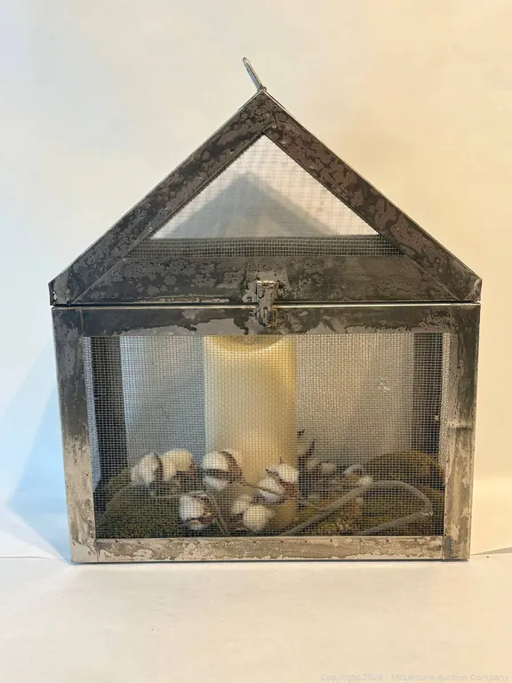 Metal Greenhouse Lantern With Candle Decor