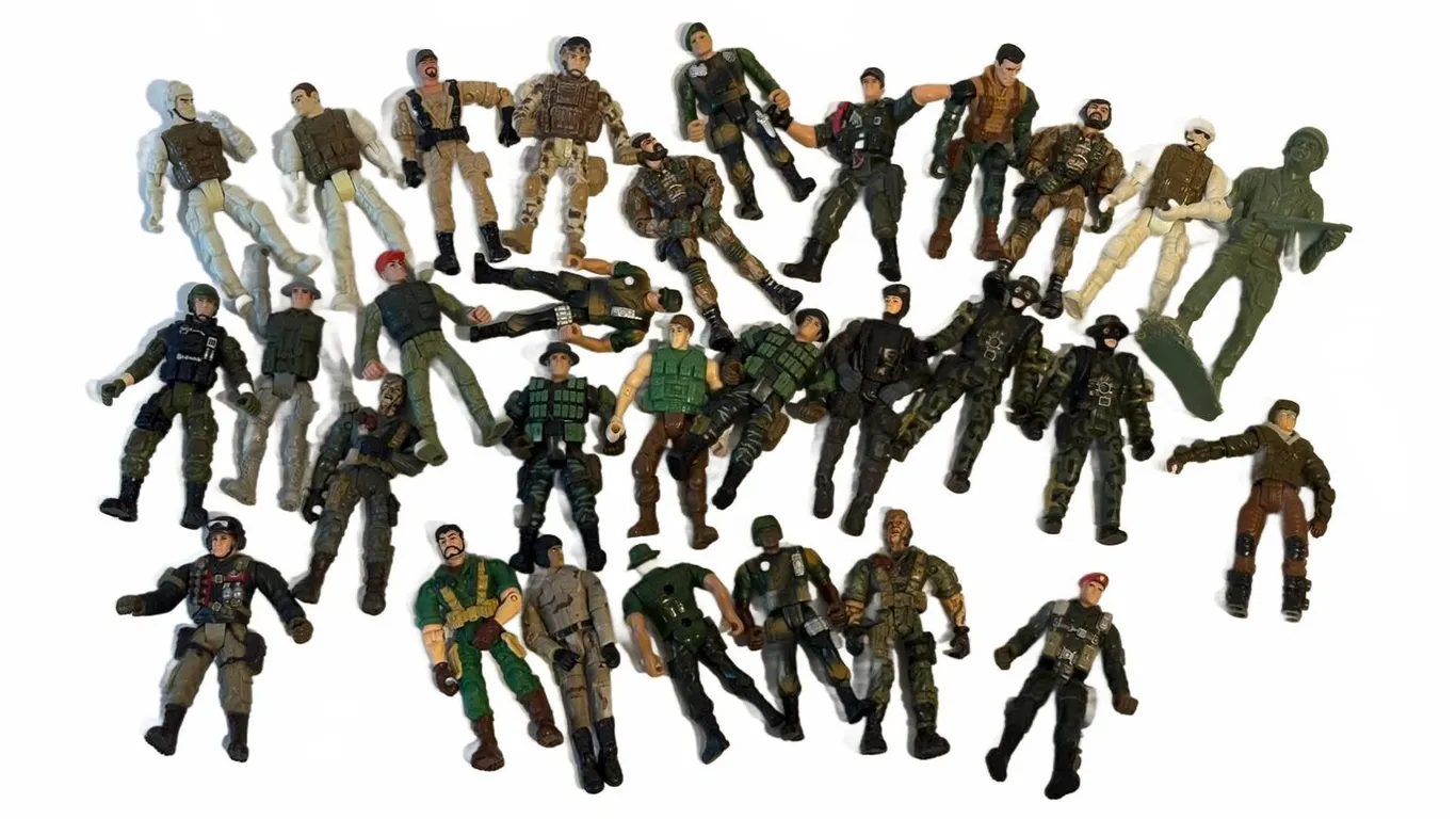 30 G.I. Joe 3.75" Action Figures