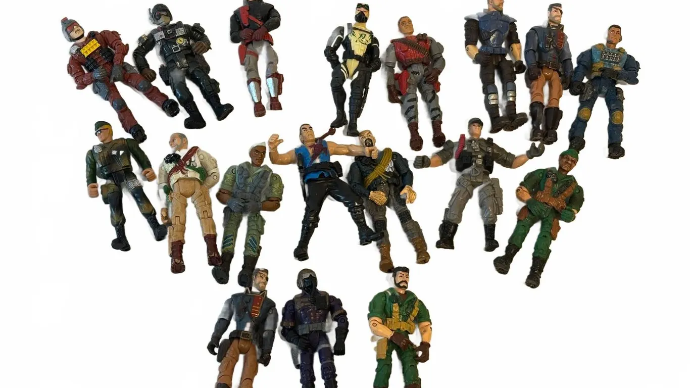 Vintage G.I. Joe 3.75" Action Figures Lot
