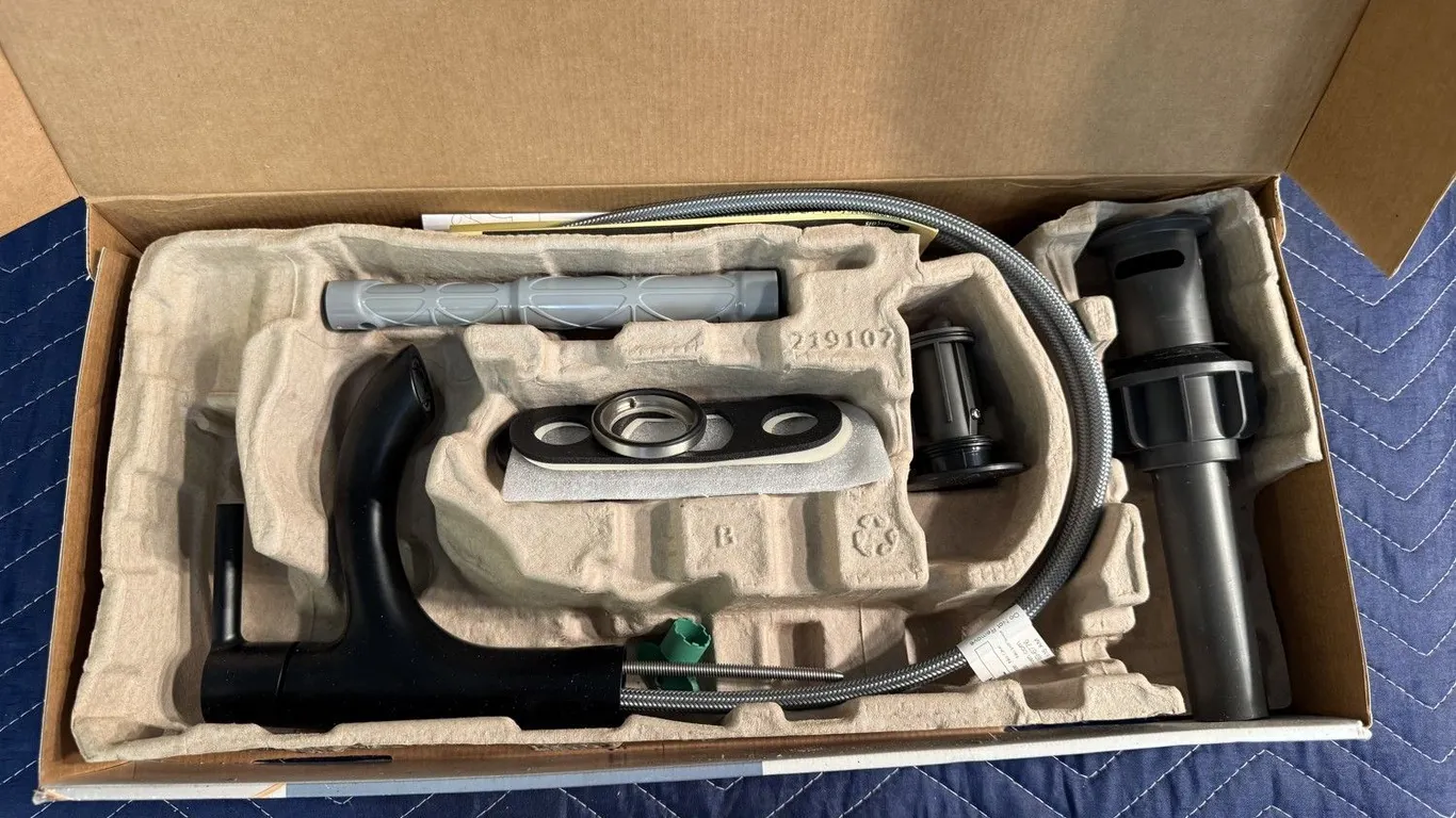 Moen Idris 84577BL Bathroom Faucet