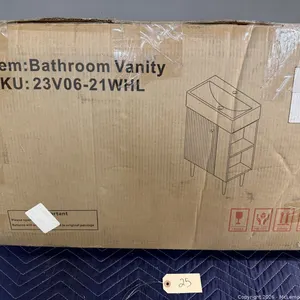 White Bathroom Vanity, Model 23V06-21WHL