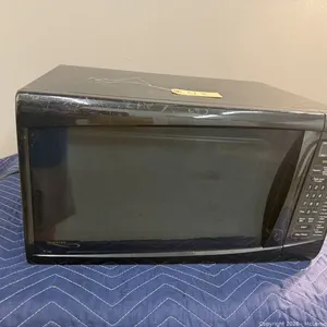 Panasonic 1250-Watt Countertop Microwave