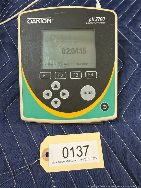 Oakton pH 2700 Benchtop Meter