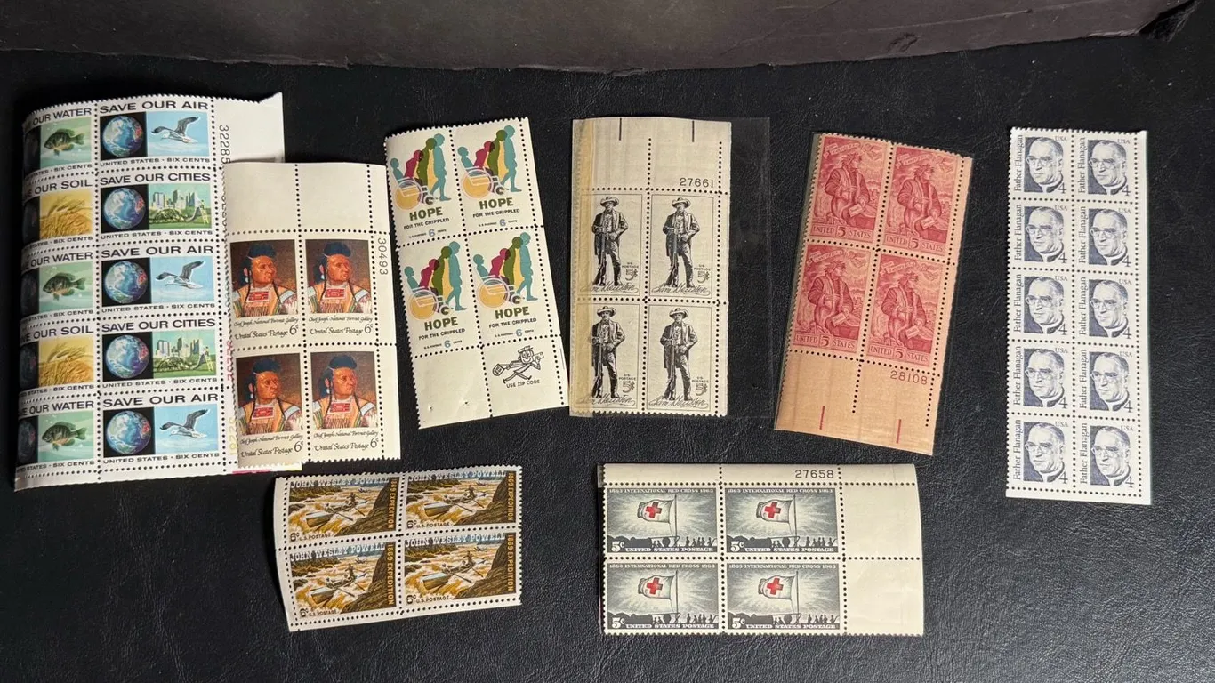 4-6 Cent Stamps