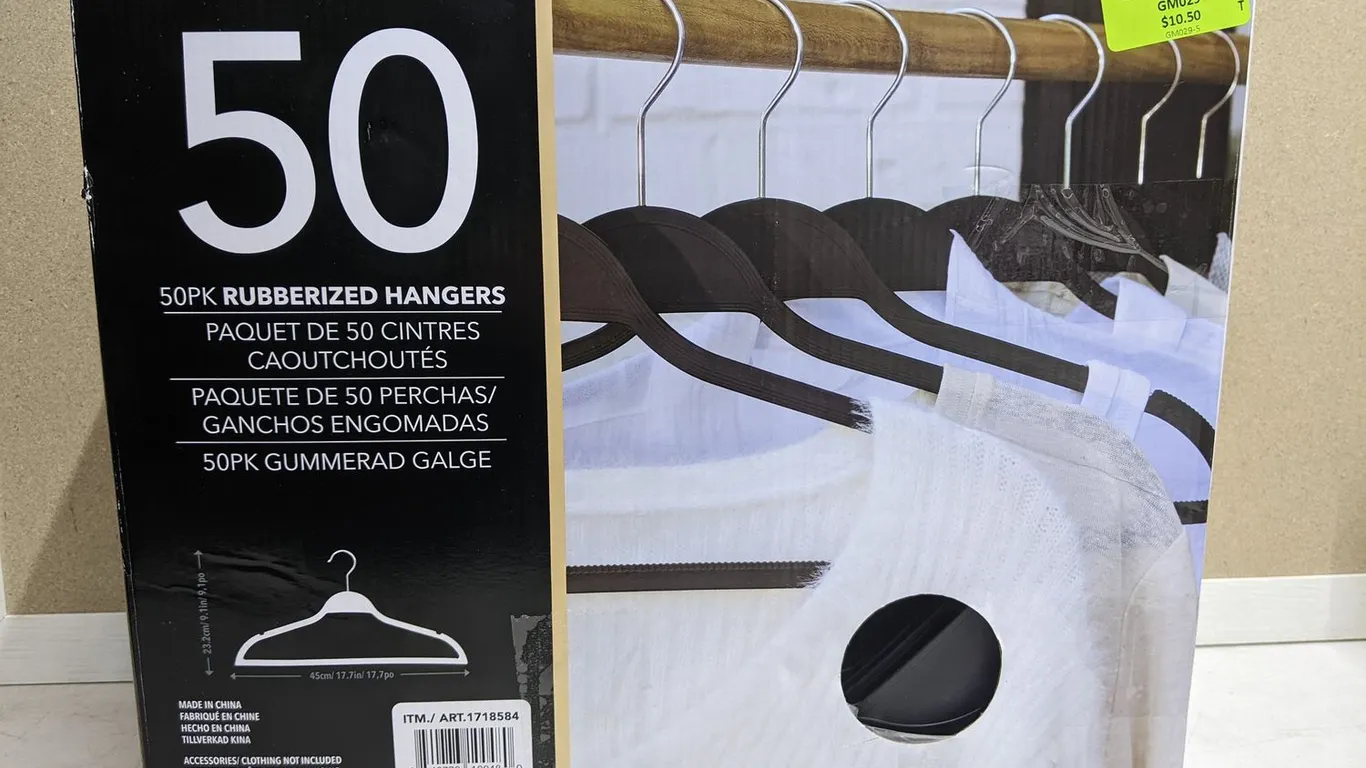 (OUT OF BOX) Rubberized Clothes Hangers 50-Pack - MSRP $14.99