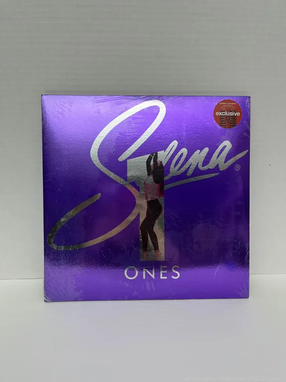Selena - Ones