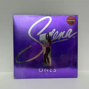 Selena - Ones
