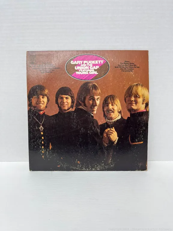 Gary Puckett And The Union Gap - Featuring Young Girl