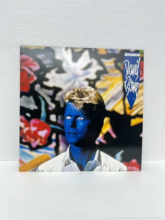 David Bowie - Jazzin For