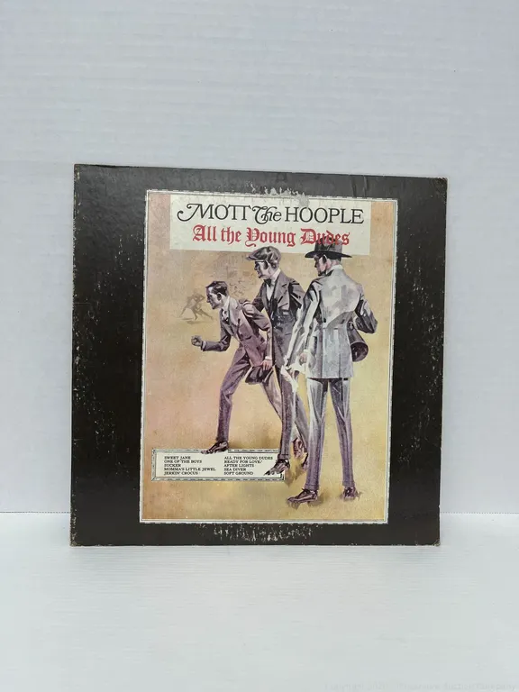 Mott The Hoople - All The Young Dudes