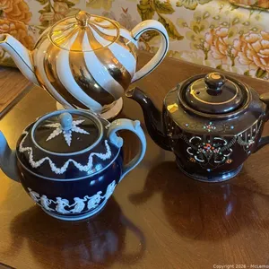 Teapot Trio