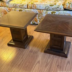 Pair of Ethan Allen Pedestal Coffee Tables