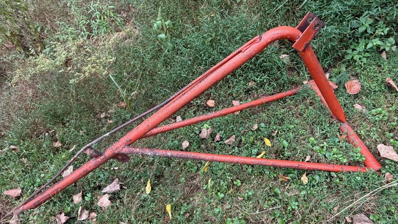 Tractor Lift Pole Attachment