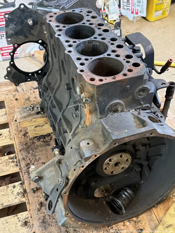 2004 Nissan 4-Cylinder Diesel Engine, Disassembled