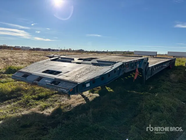 2020 Doepker 67 ft 24-Wheel Folding Neck Trailer