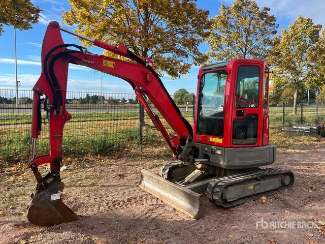 2014 Bobcat E35 Mini Excavator