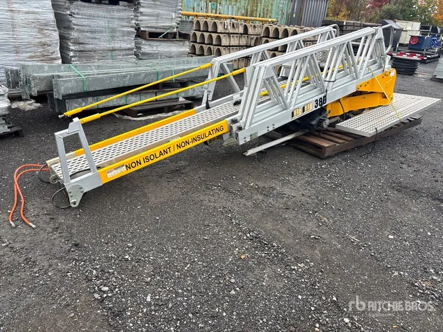 Robert Hydraulique RH38D 31 ft 1 in Telescopic Truck Mounted Boom